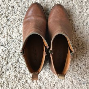 Lucky brand ankle boots